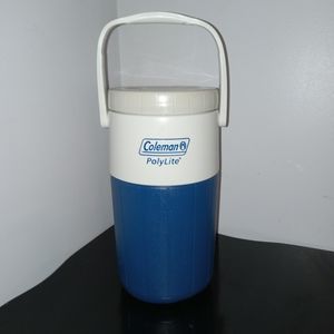 Coleman polylite cooler